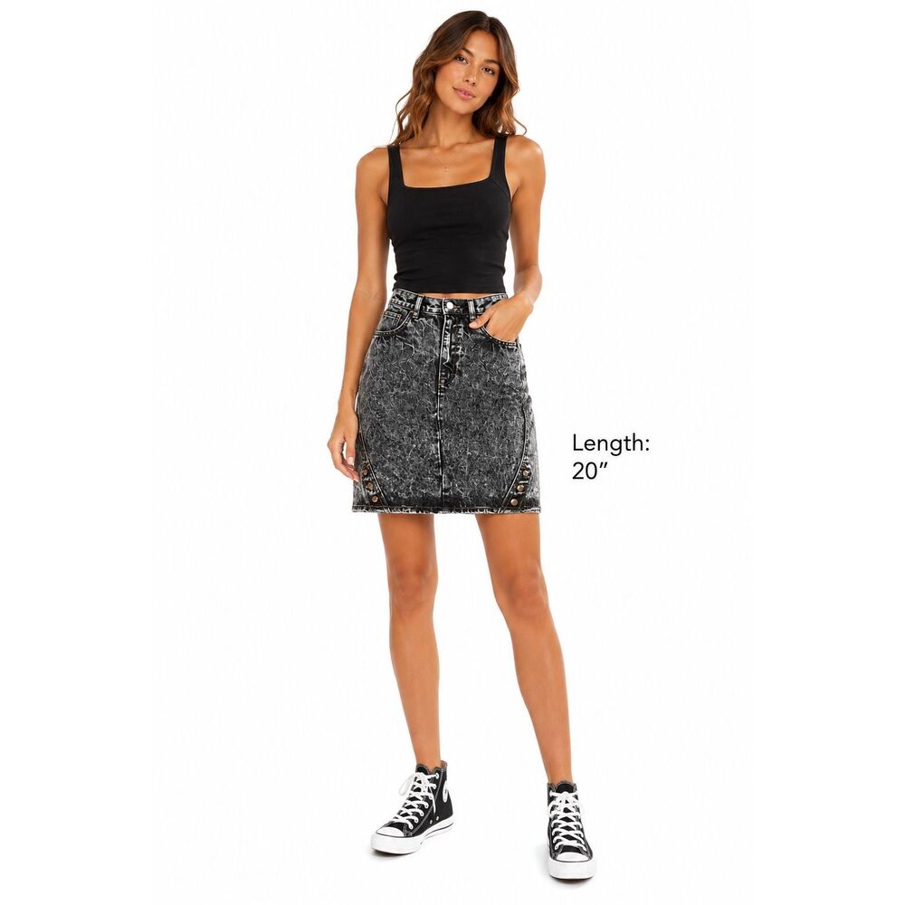 AMERICAN LEGENDS Vintage Black Acid Wash Denim Mini Skirt Women’s Size 7
